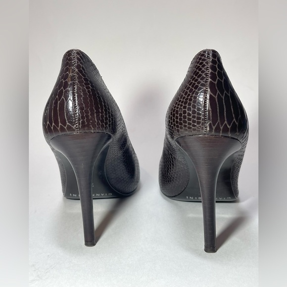 GIANNI BINI Women’s Size 7.5 Leather Snake Skin Closed Toe Heels - Picture 7 of 11